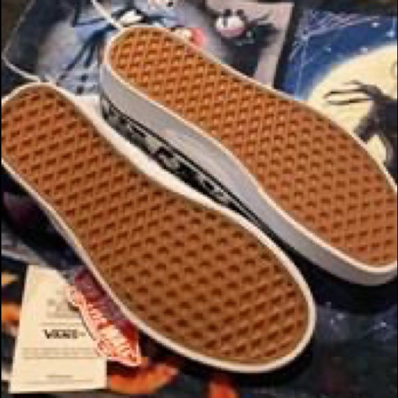 Custom vans - Picture 4 of 4